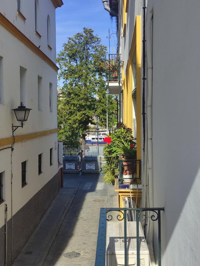 Ferienwohnung Vive Triana Sevilla Exterior foto