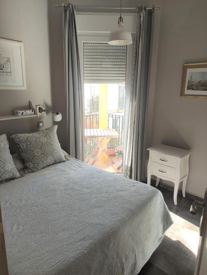 Ferienwohnung Vive Triana Sevilla Exterior foto