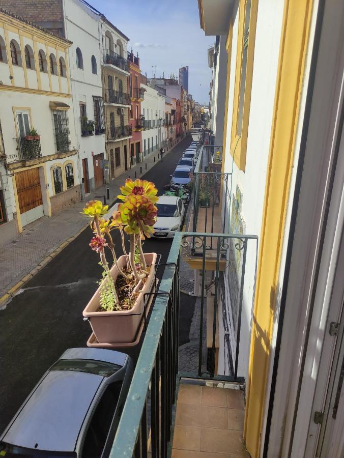 Ferienwohnung Vive Triana Sevilla Exterior foto